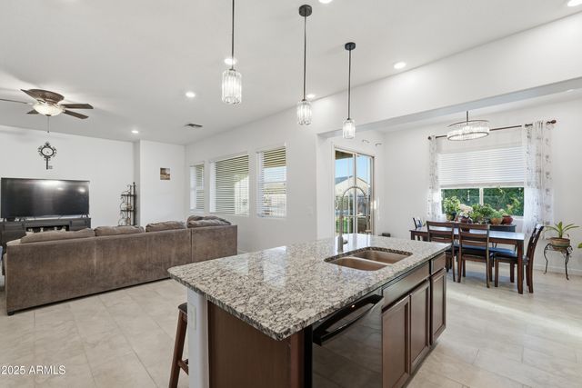 21659 E WAVERLY Drive, Queen Creek, AZ 85142