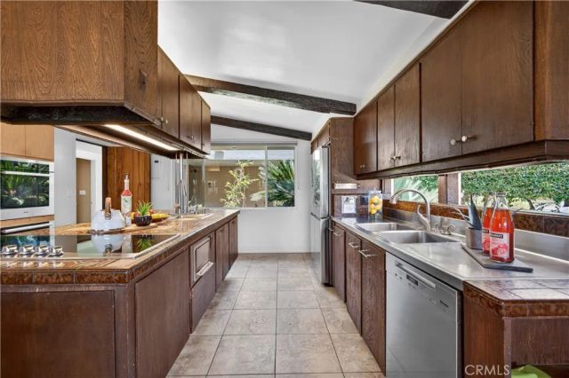 2904 Far View, West Covina, CA 91791