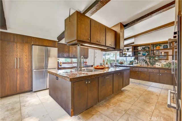 2904 Far View, West Covina, CA 91791
