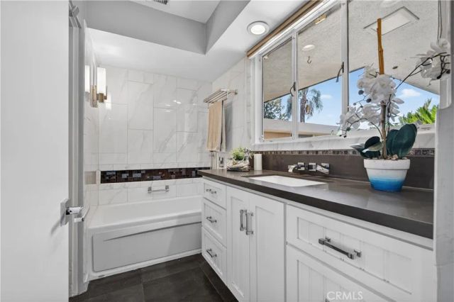 2904 Far View, West Covina, CA 91791