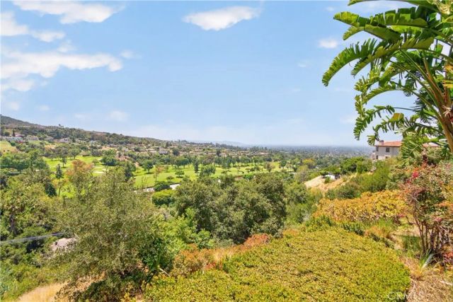 2904 Far View, West Covina, CA 91791