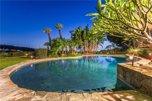 2904 Far View, West Covina, CA 91791