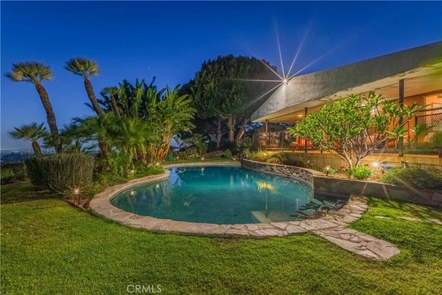 2904 Far View, West Covina, CA 91791