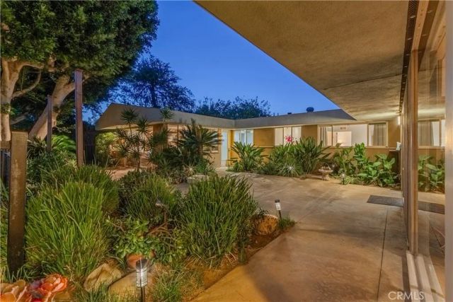 2904 Far View, West Covina, CA 91791