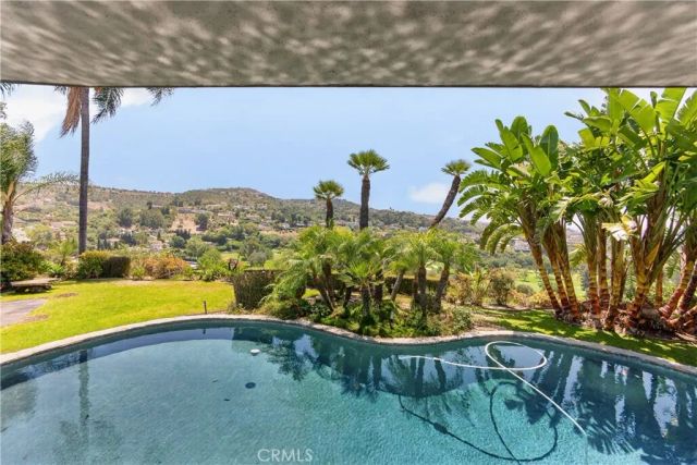 2904 Far View, West Covina, CA 91791