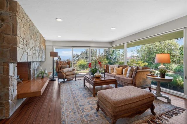 2904 Far View, West Covina, CA 91791