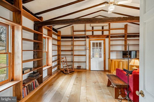 329 IVY MILLS RD, Glen Mills, PA 19342