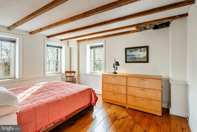 329 IVY MILLS RD, Glen Mills, PA 19342