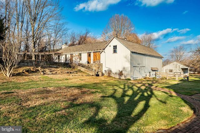 329 IVY MILLS RD, Glen Mills, PA 19342