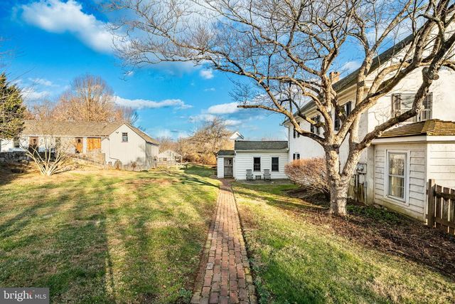 329 IVY MILLS RD, Glen Mills, PA 19342