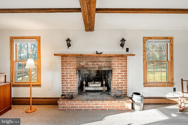 329 IVY MILLS RD, Glen Mills, PA 19342