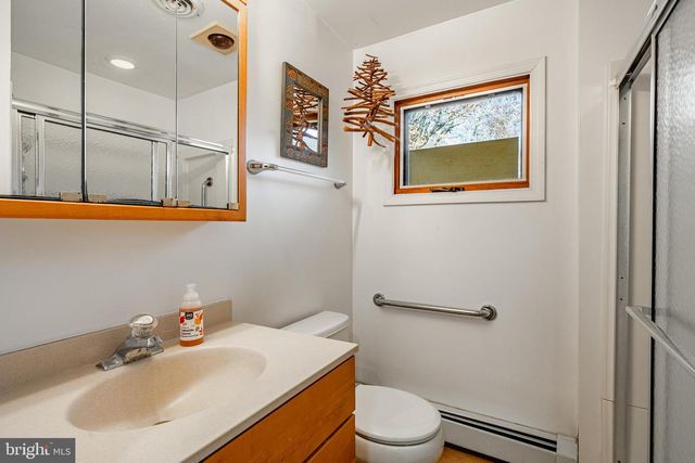 329 IVY MILLS RD, Glen Mills, PA 19342