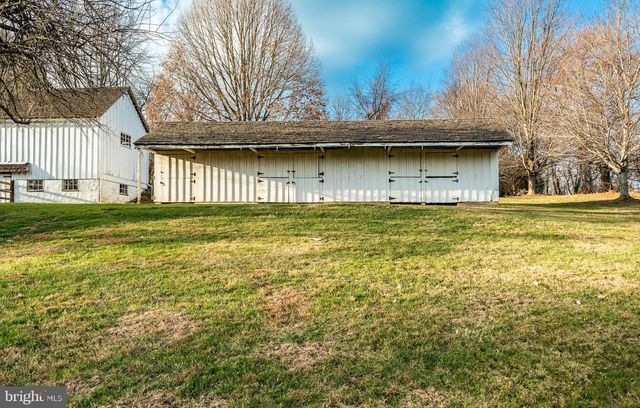 329 IVY MILLS RD, Glen Mills, PA 19342