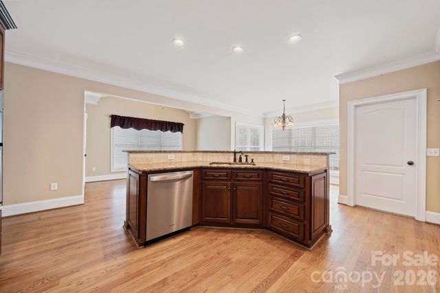 8933 Vickery Lane, Harrisburg, NC 28075