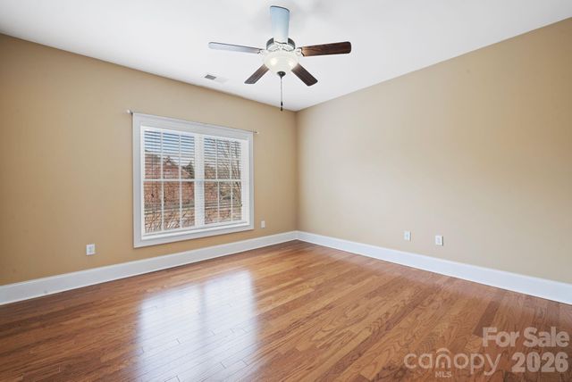 8933 Vickery Lane, Harrisburg, NC 28075