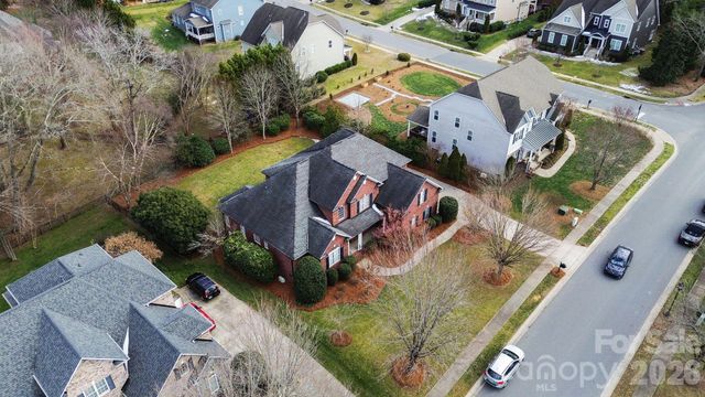 8933 Vickery Lane, Harrisburg, NC 28075