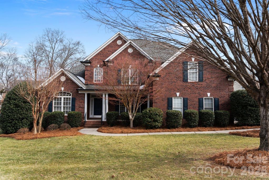 8933 Vickery Lane, Harrisburg, NC 28075