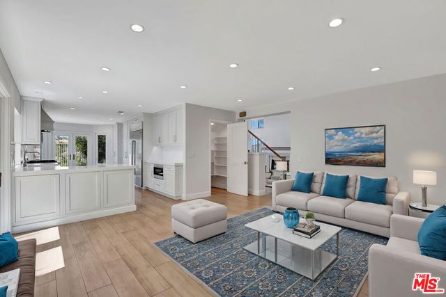 24701 Calle Conejo, Calabasas, CA 91302