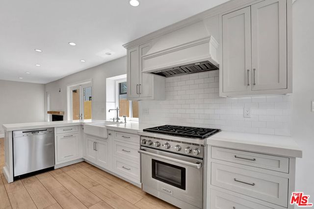 24701 Calle Conejo, Calabasas, CA 91302