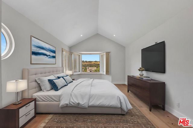 24701 Calle Conejo, Calabasas, CA 91302