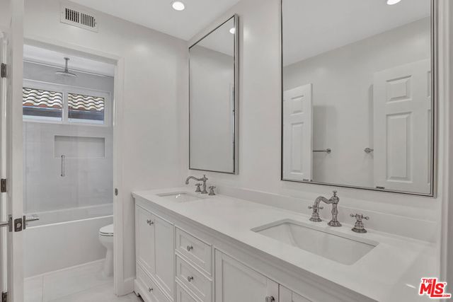 24701 Calle Conejo, Calabasas, CA 91302