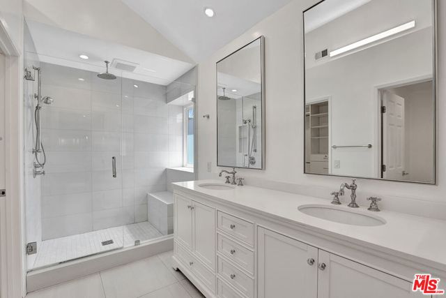 24701 Calle Conejo, Calabasas, CA 91302
