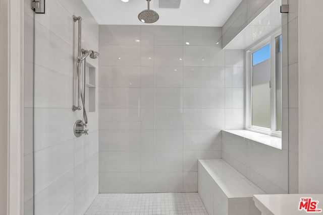 24701 Calle Conejo, Calabasas, CA 91302
