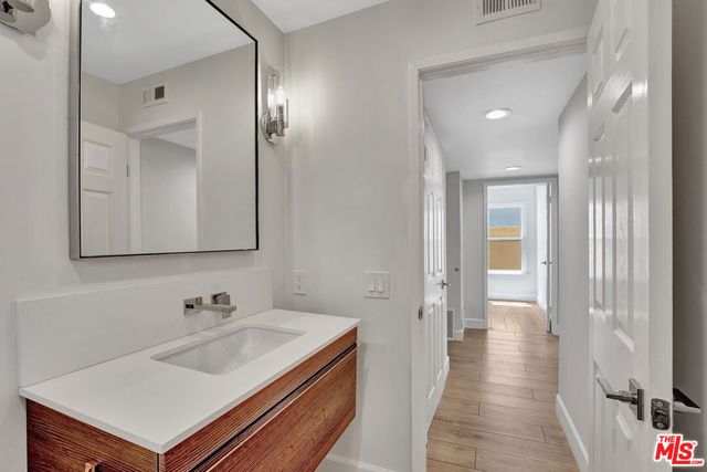 24701 Calle Conejo, Calabasas, CA 91302