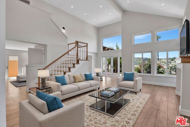24701 Calle Conejo, Calabasas, CA 91302