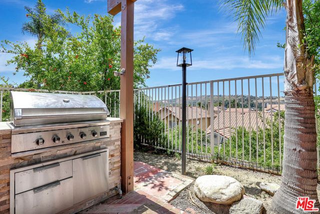24701 Calle Conejo, Calabasas, CA 91302