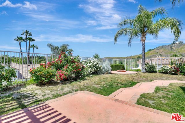 24701 Calle Conejo, Calabasas, CA 91302