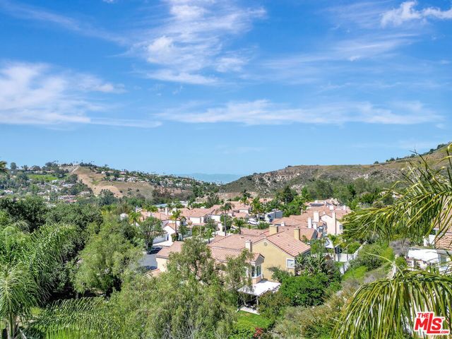 24701 Calle Conejo, Calabasas, CA 91302