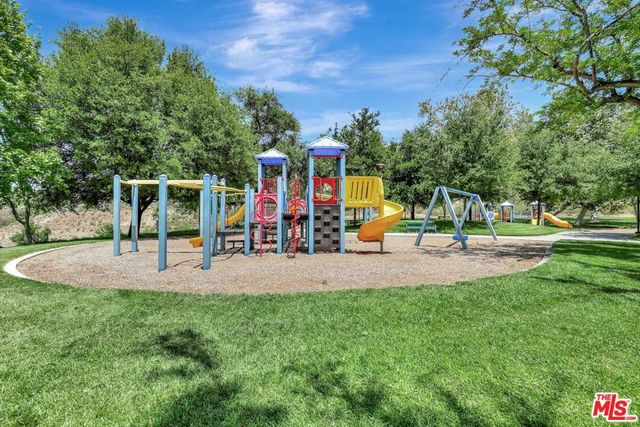 24701 Calle Conejo, Calabasas, CA 91302