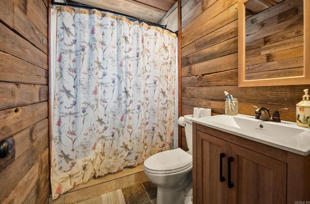 5400 Squirrel Road, Alexander, AR 72002