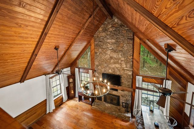 5400 Squirrel Road, Alexander, AR 72002