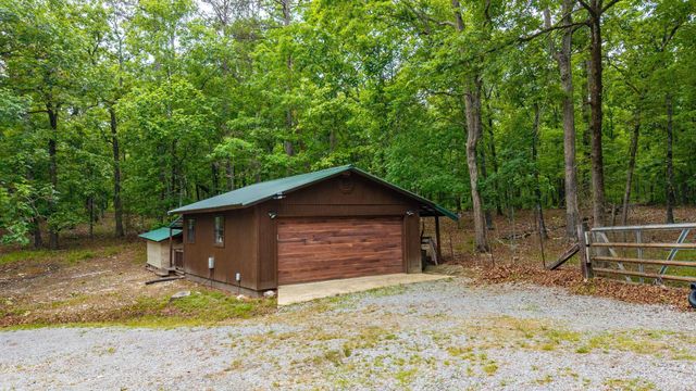 5400 Squirrel Road, Alexander, AR 72002