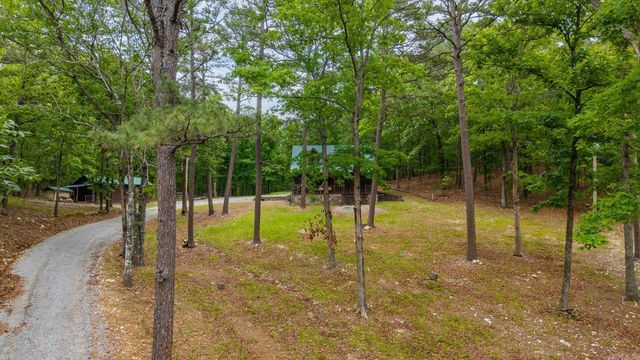 5400 Squirrel Road, Alexander, AR 72002