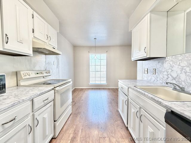 4666 E 68th Street 293, Tulsa, OK 74136