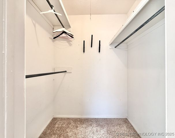 4666 E 68th Street 293, Tulsa, OK 74136