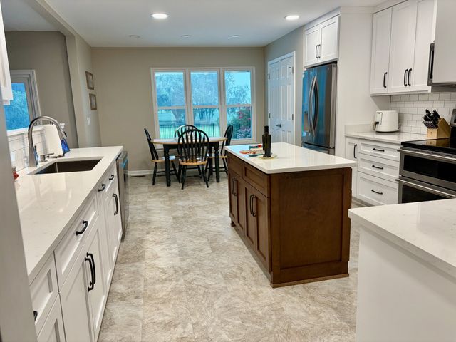 419 W Hester Rd, Cottontown, TN 37048