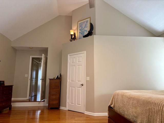 419 W Hester Rd, Cottontown, TN 37048