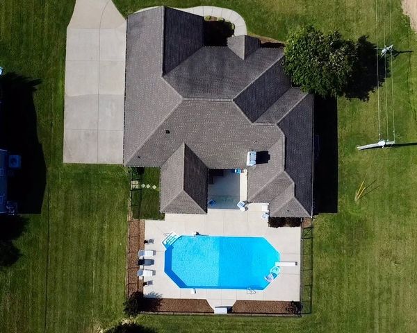 419 W Hester Rd, Cottontown, TN 37048