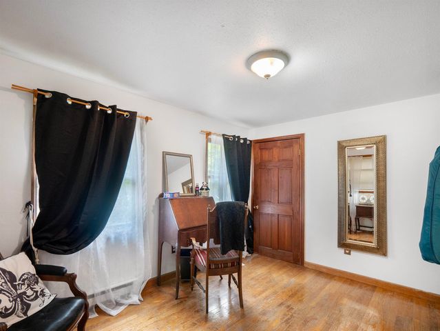 292 Ledgemere Point, Hubbardton, VT 05732