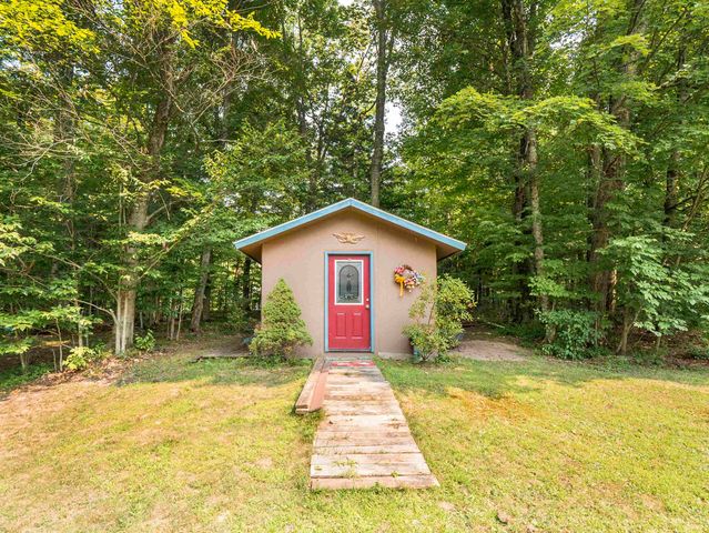 292 Ledgemere Point, Hubbardton, VT 05732