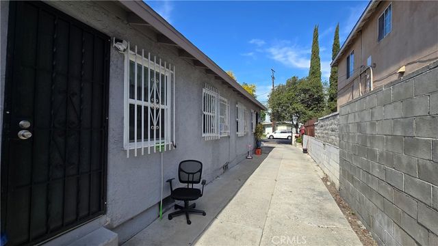 1468 E 107th, Los Angeles, CA 90002