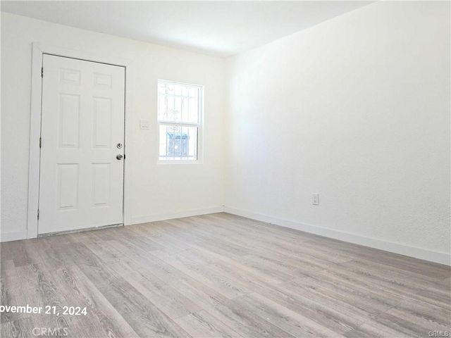 1468 E 107th, Los Angeles, CA 90002