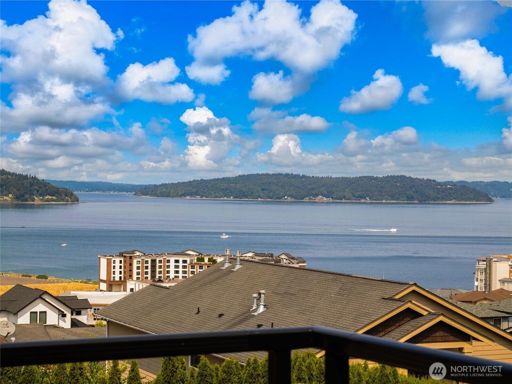 5316 N Court Street, Ruston, WA 98407