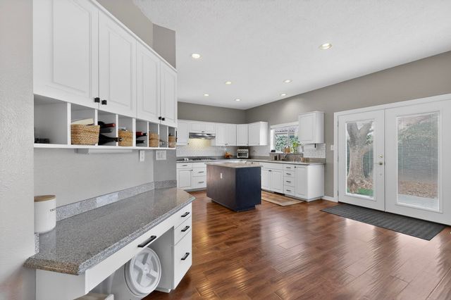 11409 Pine Top Lane NE, Albuquerque, NM 87111