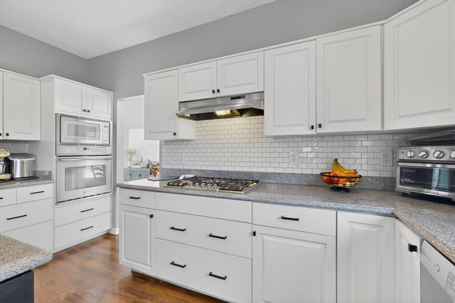 11409 Pine Top Lane NE, Albuquerque, NM 87111