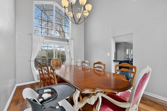 11409 Pine Top Lane NE, Albuquerque, NM 87111